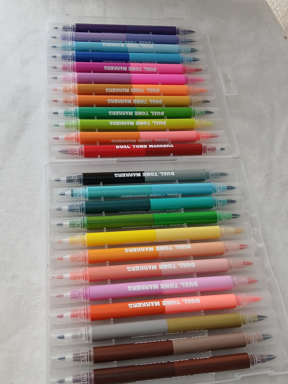 24 DUAL TONE Art Markers [48 Colors] in Sleek Carrying Case - GIFTABLE! NEW!